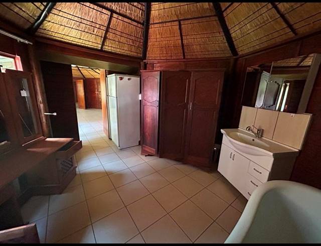 1 BEDROOM PROPERTY TO RENT IN THE REEDS